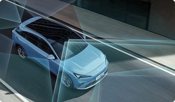 ARCFOX T5 driver-assistance sensing, illustrated