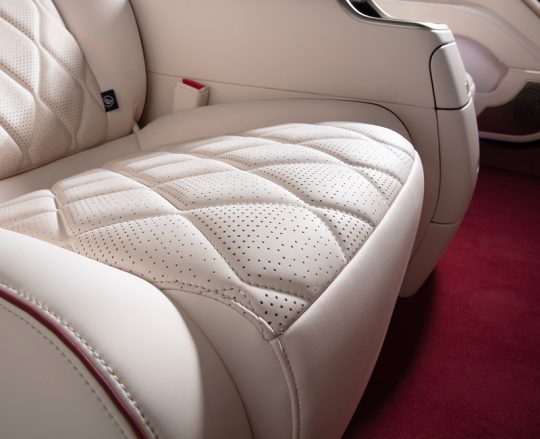 AVATR 11 Royal Edition seat quilting