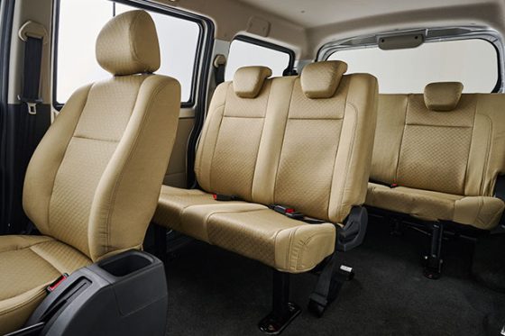 Changan Karvaan seats