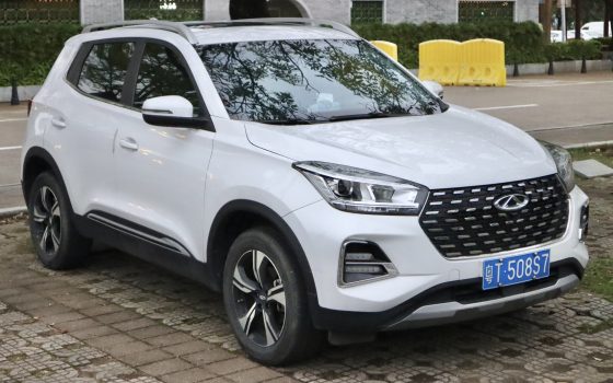 Chery Tiggo 4 Pro, front three-quarter — badged Tiggo 5X in China