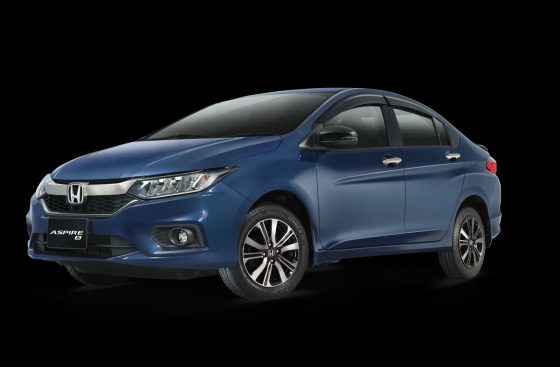 Honda City Aspire in blue
