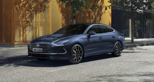 Hyundai Sonata cabin