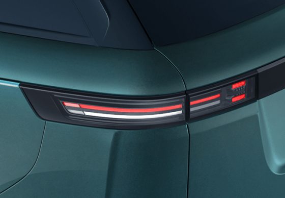 J5 tail lamp detail