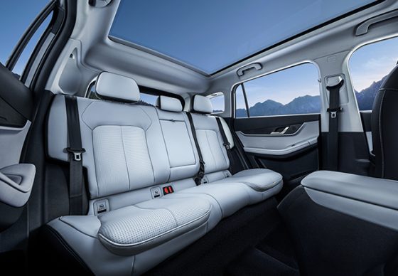 J5 rear seats
