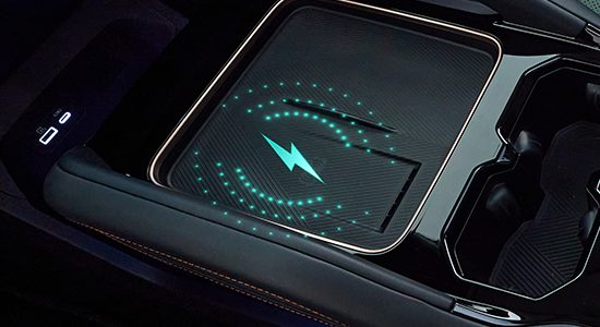 J6 50 W wireless charging pad