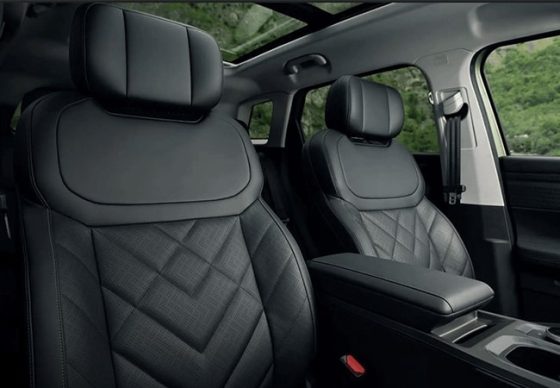 J7 rear seats