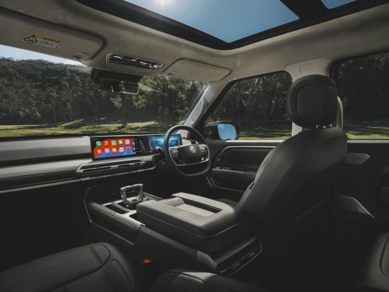 MG U9 cabin