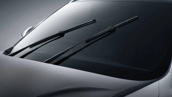 Proton X70 rain-sensing wipers
