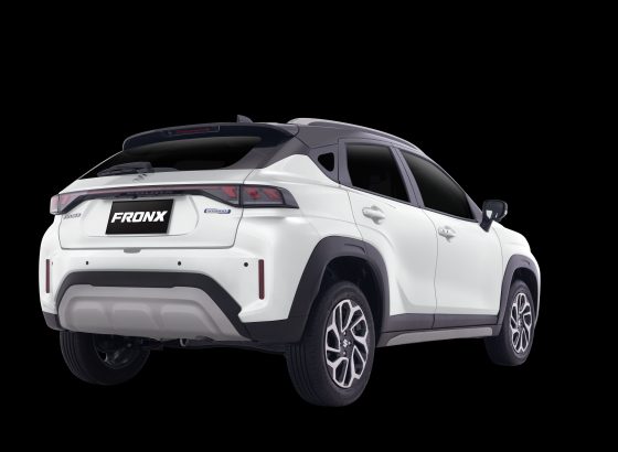 Suzuki Fronx, front